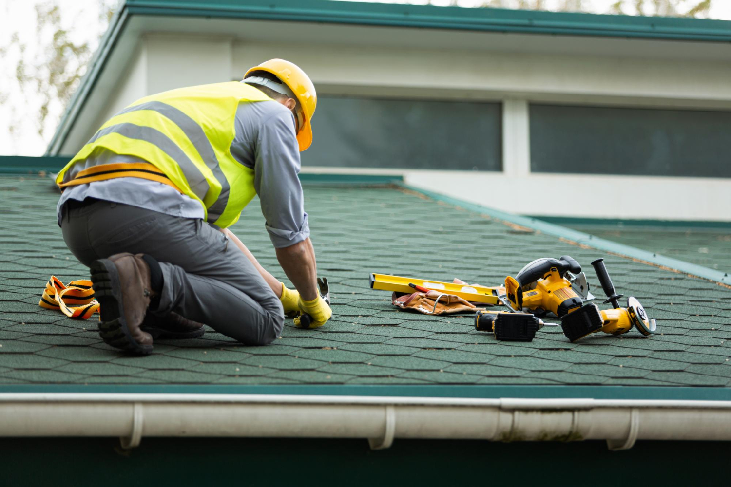  Premier Roof and Skylight Installation and Repair in Babylon